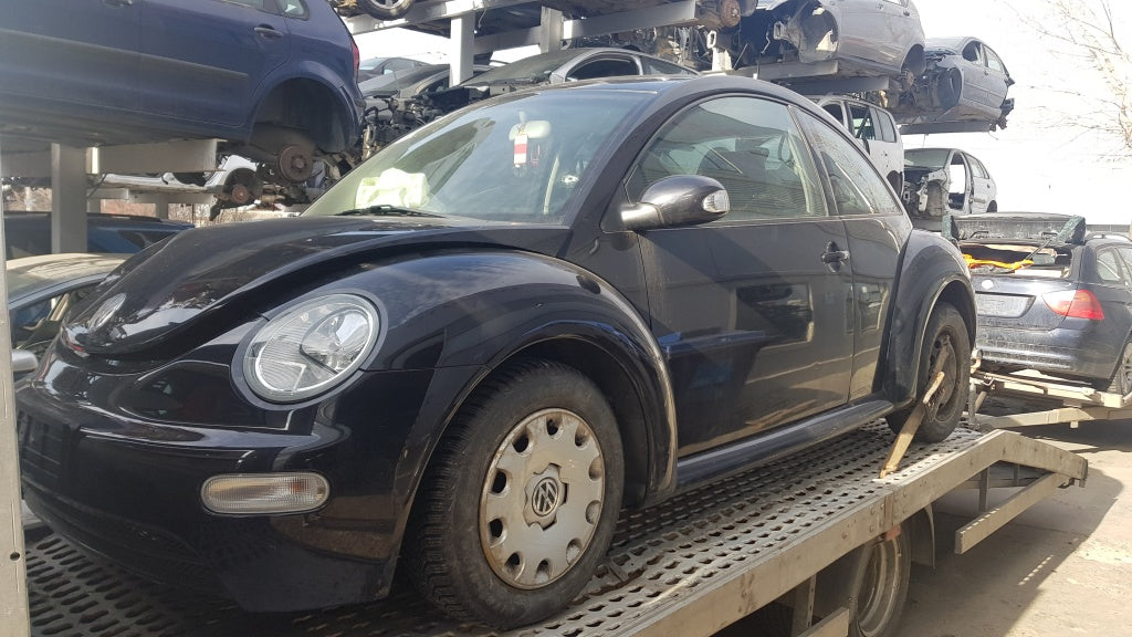 Dezmembrari Volkswagen Beetle 1.4S, an 2005