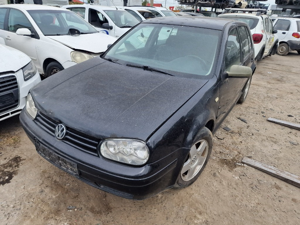 Dezmembrari Volkswagen Golf 4, 1.9 tdi an 2000, euro 3 AJM