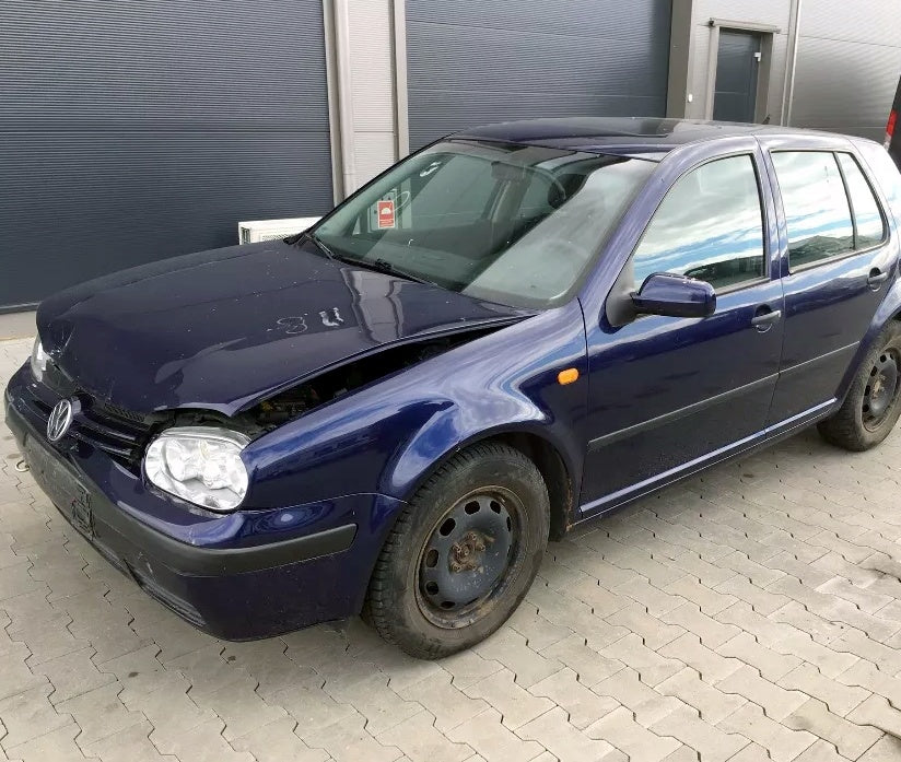 Dezmembrari Volkswagen Golf 4, an 2002