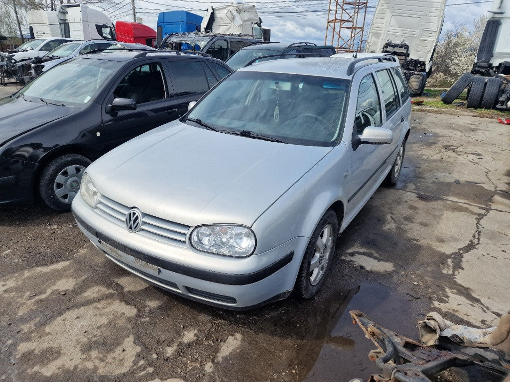 Dezmembrari Volkswagen Golf 4 Variant, 1.9 tdi, AJM