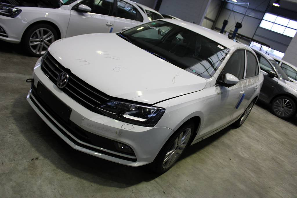 Dezmembrari Volkswagen Jetta 2017 sedan 2.0 tdi CUU