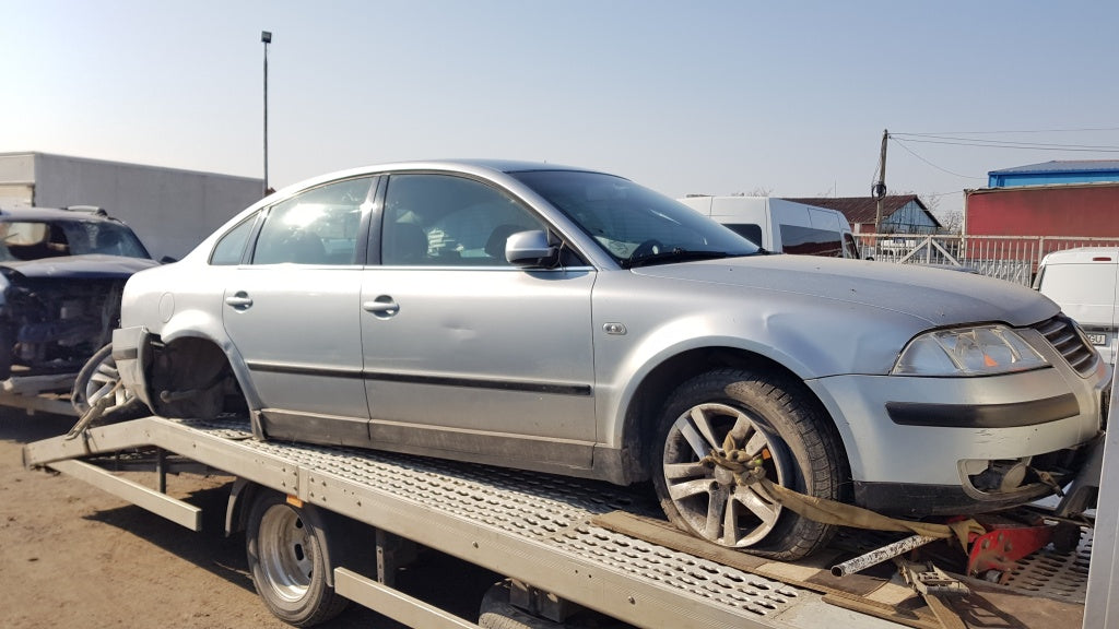Dezmembrari Volkswagen Passat 1.9TDI, an 2003