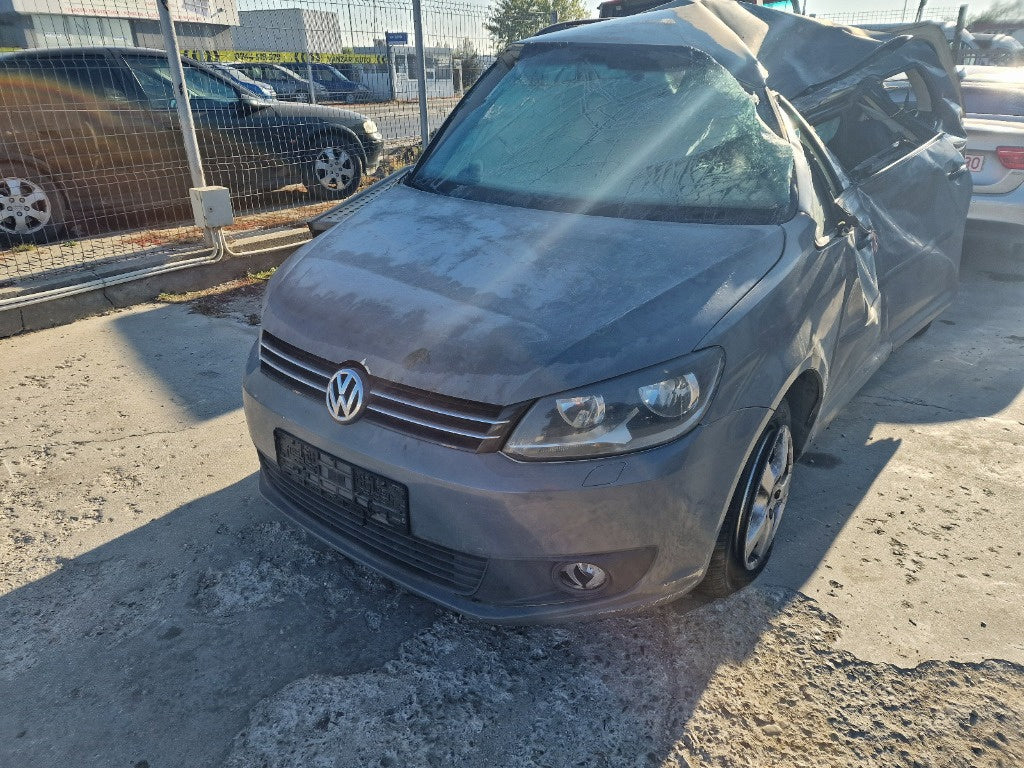 Dezmembrari Volkswagen Touran 1.6 tdi, CAY, an 2012