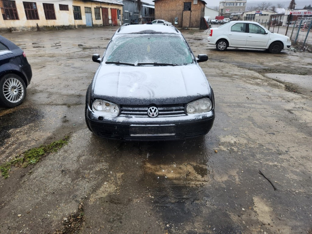 Dezmembrari VW Golf 4 Combi 1.9 TDI ASZ 96 KW 131 CP , transmisie manuala 6+1 an fabricatie 2004
