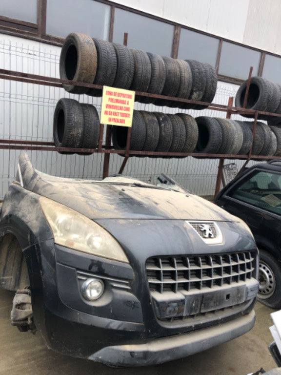 Dezmembrez 3008 1,6benzina