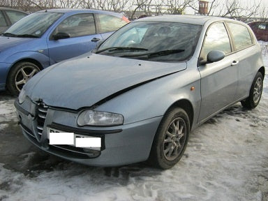 Dezmembrez Alfa Romeo 147 din 2002, 1.6b,
