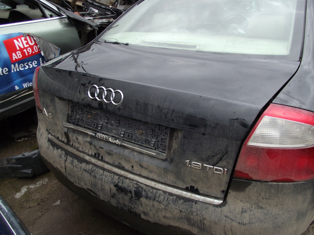 Dezmembrez audi a 4 b5