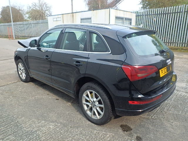 Dezmembrez Audi A1, 2.0tdi, orice piesa!