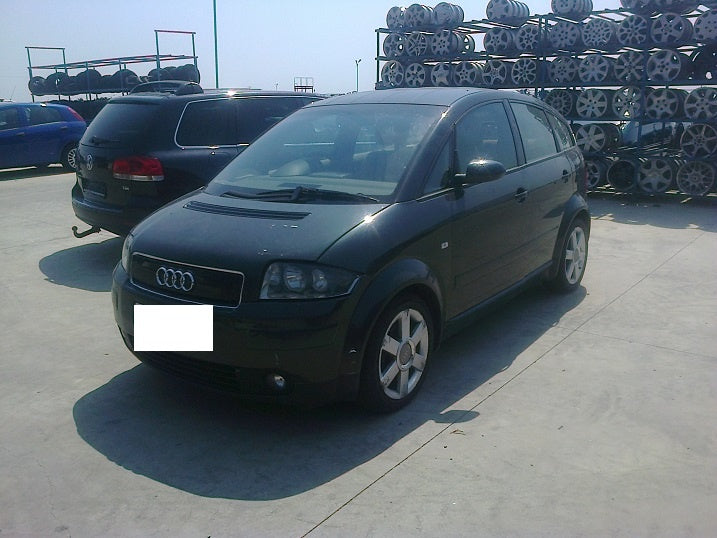 Dezmembrez Audi A2 din 2004, 1.4b,