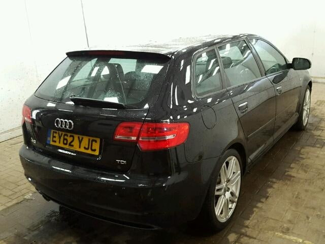 Dezmembrez Audi A3 2012 1.6 tdi 