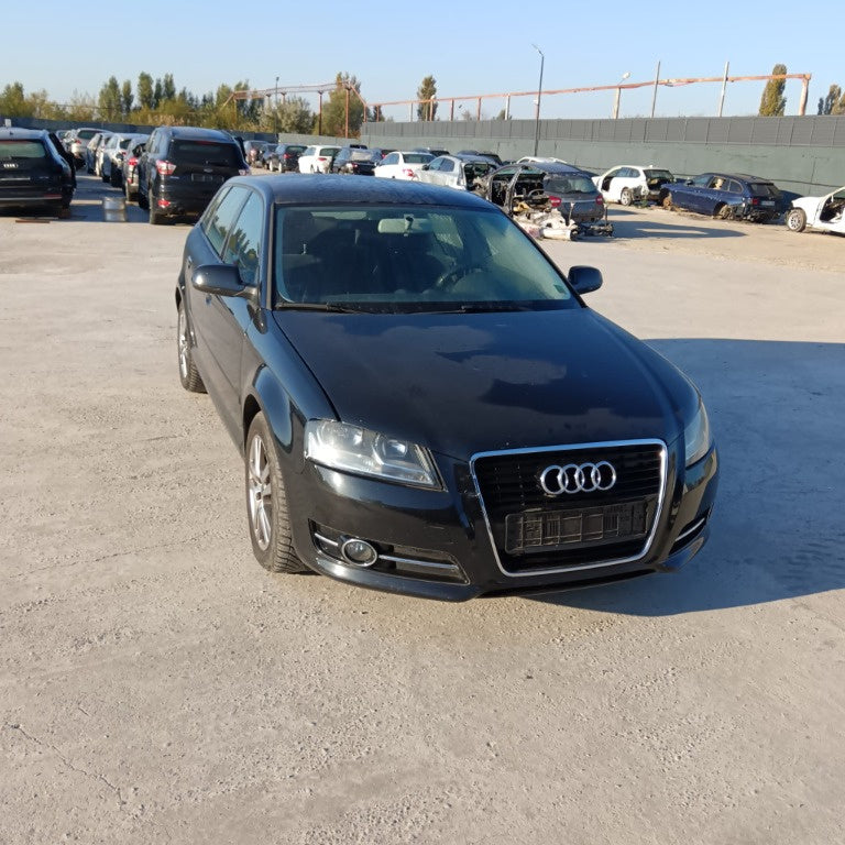 Dezmembrez Audi A3 8P 2011 Hatchback 1.2 Tsi
