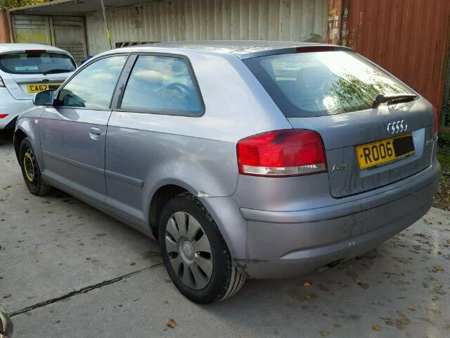 Dezmembrez Audi A3 8P coupe, 1.6fsi