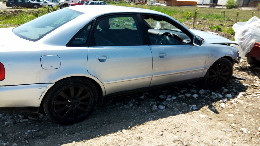 Dezmembrez Audi A4,1998,1.9 diesel