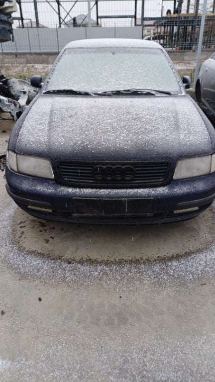 Dezmembrez Audi A4 (8D2, B5) 1.8 benz 1995, ADR