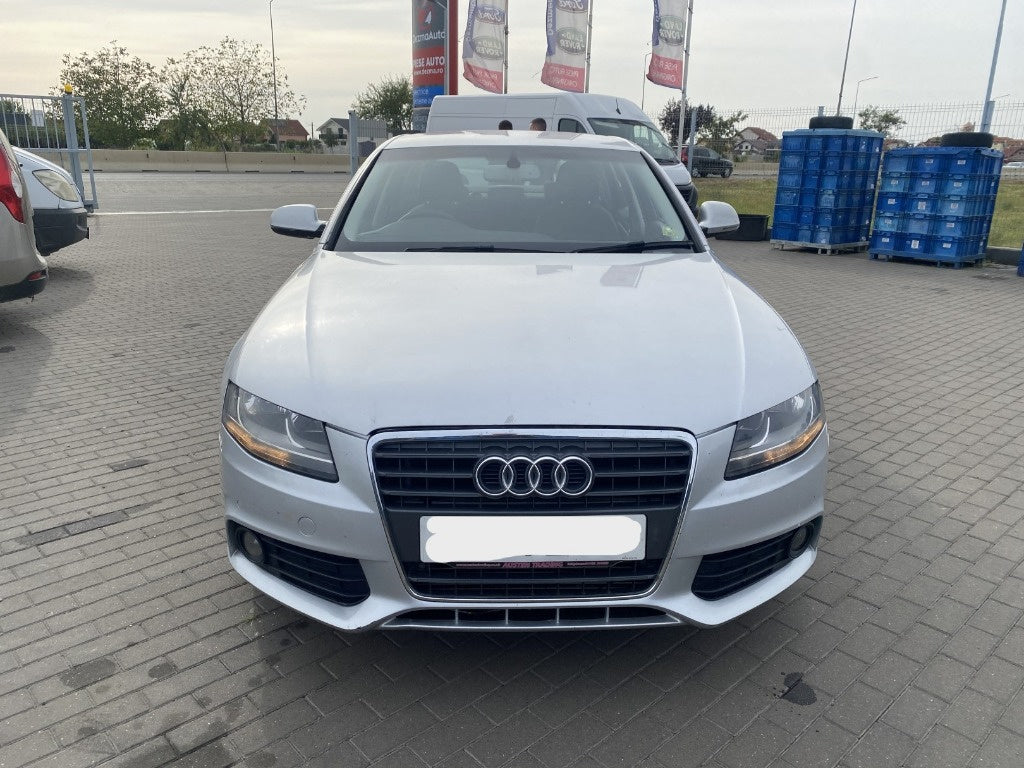 Dezmembrez Audi A4 (8K2, B8) 2.0 TDI 2011, CAGA