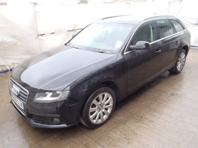 Dezmembrez Audi A4 Avant (B8), 2.0tdi, CAH
