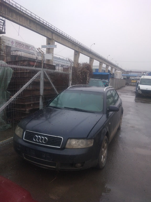 Dezmembram Audi A4 B6 [2000 - 2005] Avant wagon 5-usi 1.9 TDI 6MT (130 hp) Cod culoare P7P7 ,