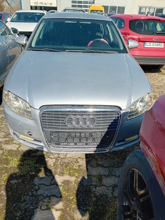 Dezmembrez Audi A4 B7 2005 BREAK 2.0