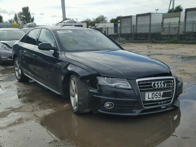 Dezmembrez Audi A4 B8 2.0tfsi CDN