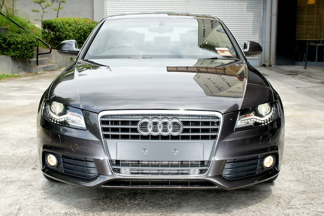 Dezmembrez Audi A4 B8 2010 Sedan 2.7