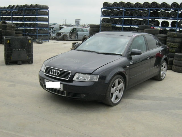 Dezmembrez Audi A4 din 2003, 1.8b