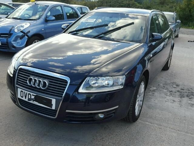 Dezmembrez Audi A6 4G 2.0tdi BLB