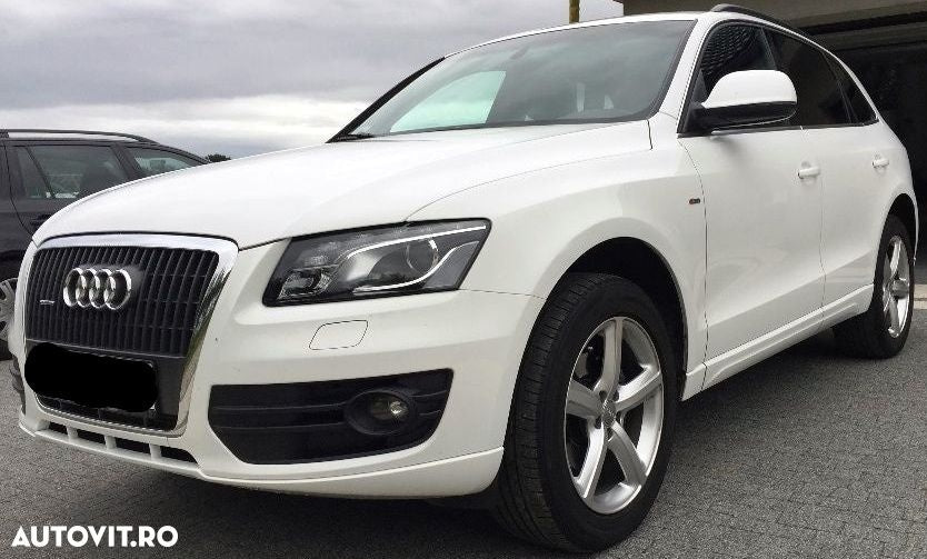 Dezmembrez Audi Q5 2.0D, an 2012