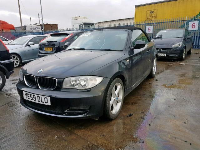 Dezmembrez Bmw 1 Cabriolet (E88) 2.0diesel