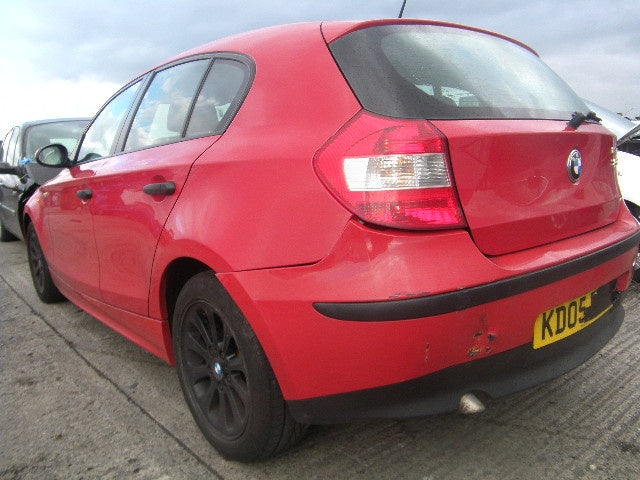 Dezmembrez Bmw 118d an 2007