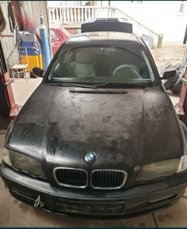 Dezmembrez Bmw 3 1.8 benzina/ 2.0 diesel