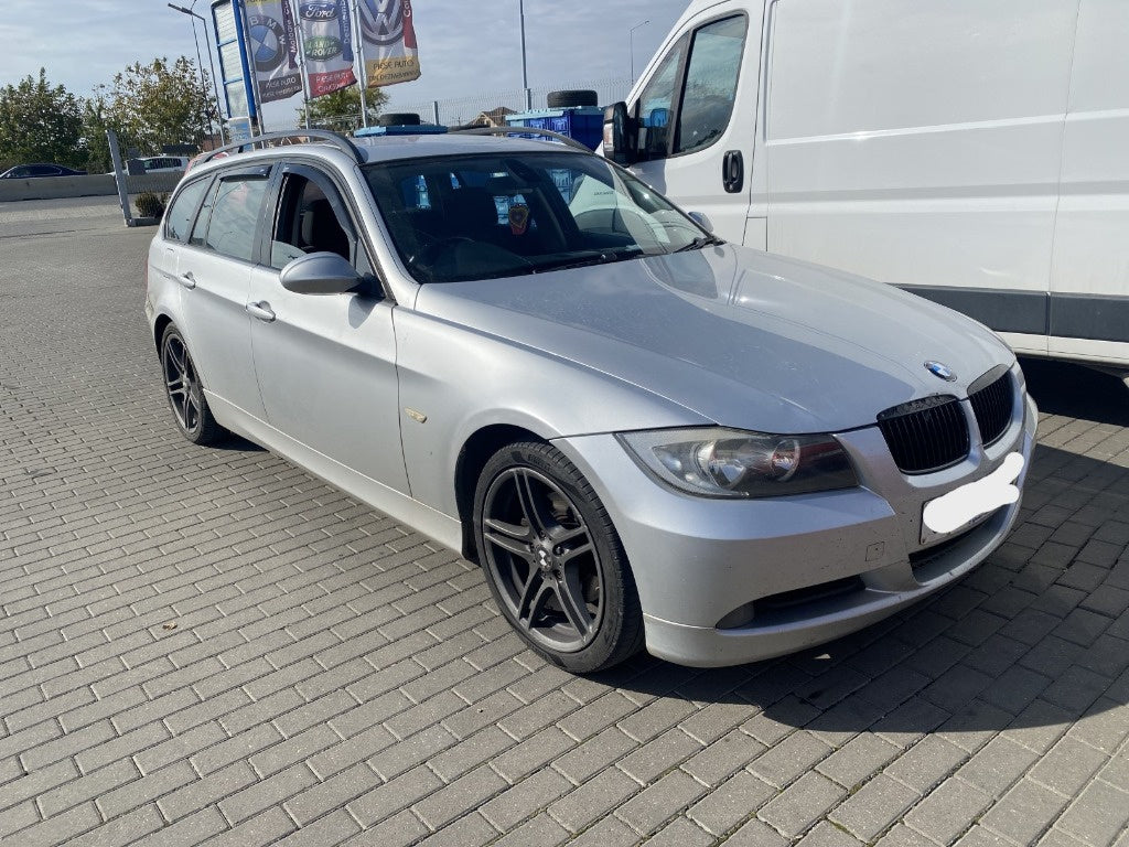 Dezmembrez Bmw 3 Touring (E91) 2.0 diesel 2008, N47D20C