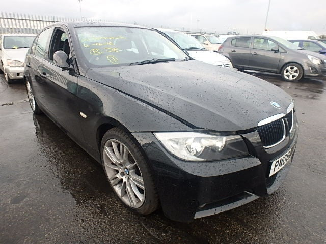 Dezmembrez Bmw 318i (E90), orice piesa!