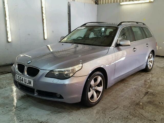 Dezmembrez BMW 520i E60
