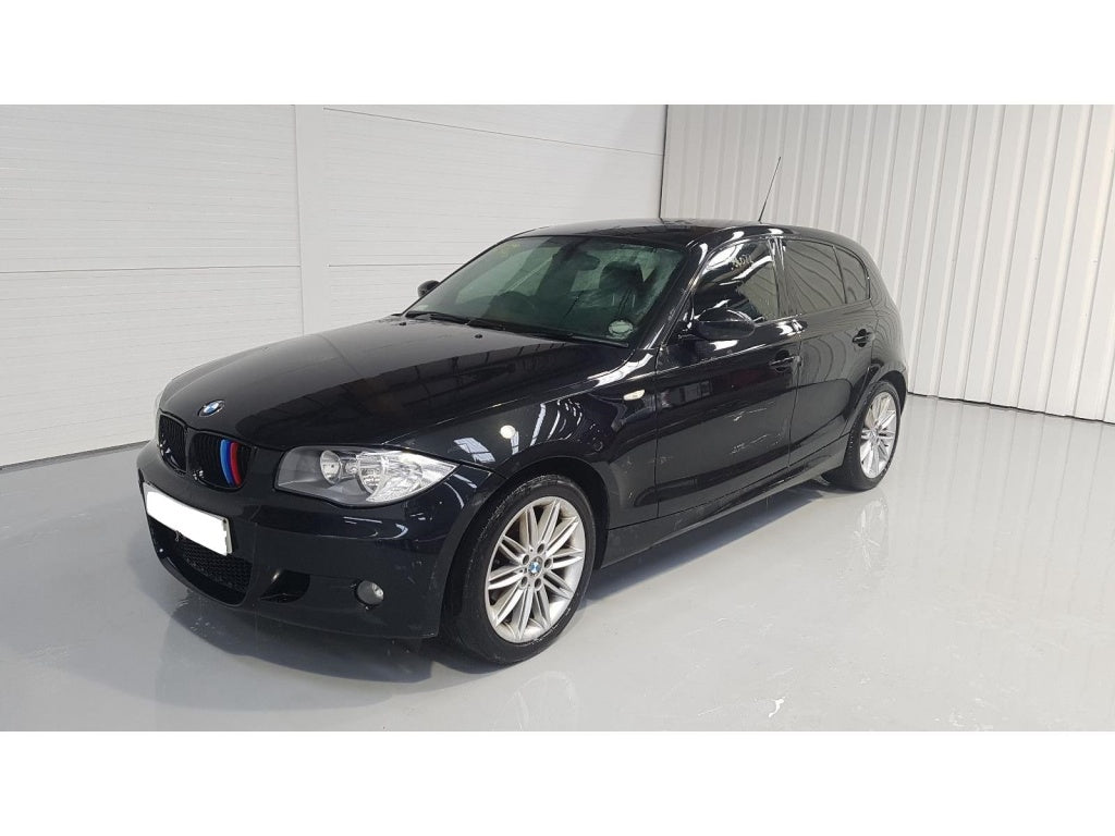 Dezmembrez BMW E87 2008 hatchback 2.0