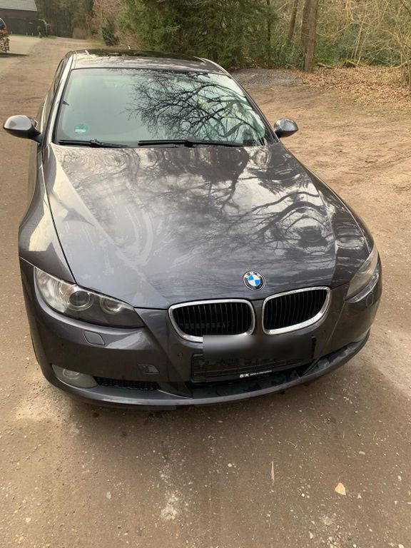 Dezmembrez BMW seria 3 E92 E93 3.0 D cod motor N57D30A transmisie automata an de fabricatie 2011
