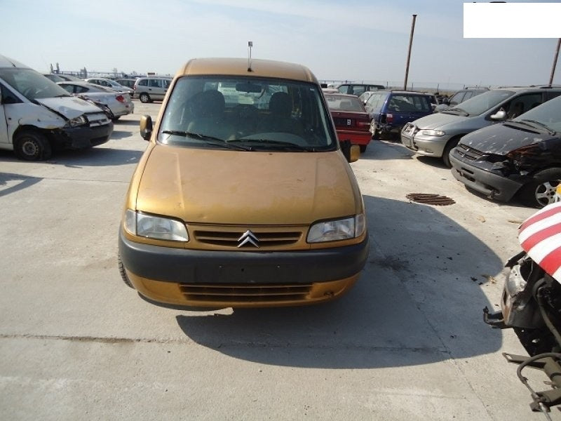 Dezmembrez Citroen Berlingo din 1998, 1.8 b, LFX