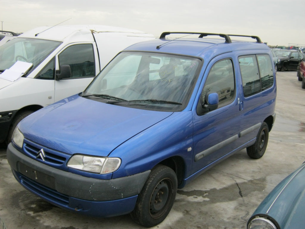 Dezmembrez Citroen Berlingo din 1999, 1.9d,