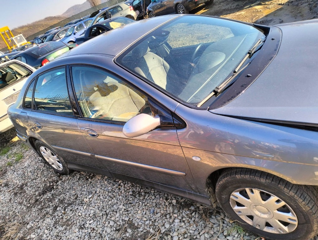Dezmembrez citroen c5 2.0 hdi cutie automata anul 2004