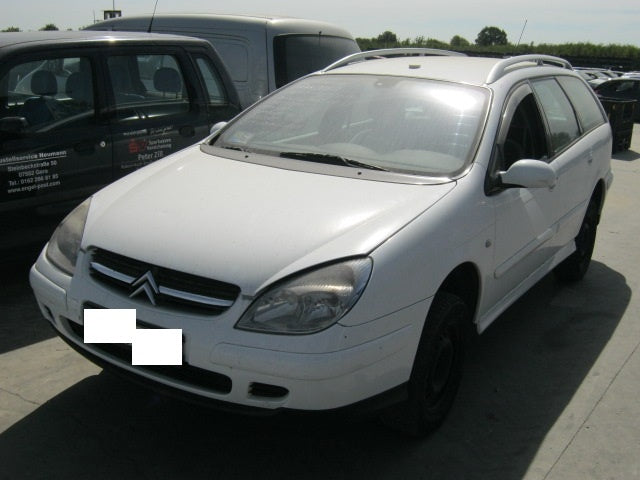 Dezmembrez Citroen C5 l din 2002, 2.0d,