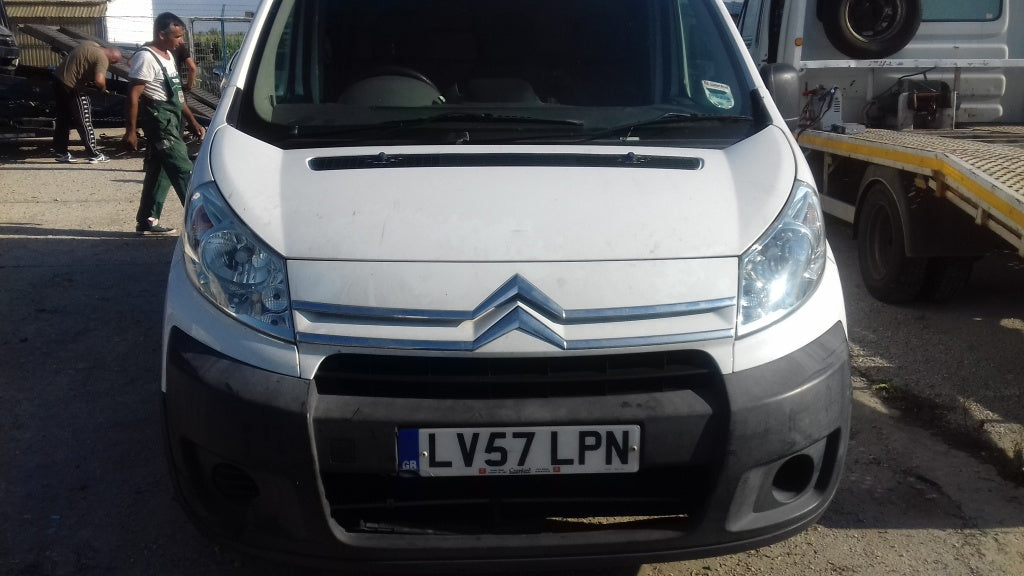 Dezmembrez Citroen Jumpy din 2007, 1.6 hdi, tip 9HU