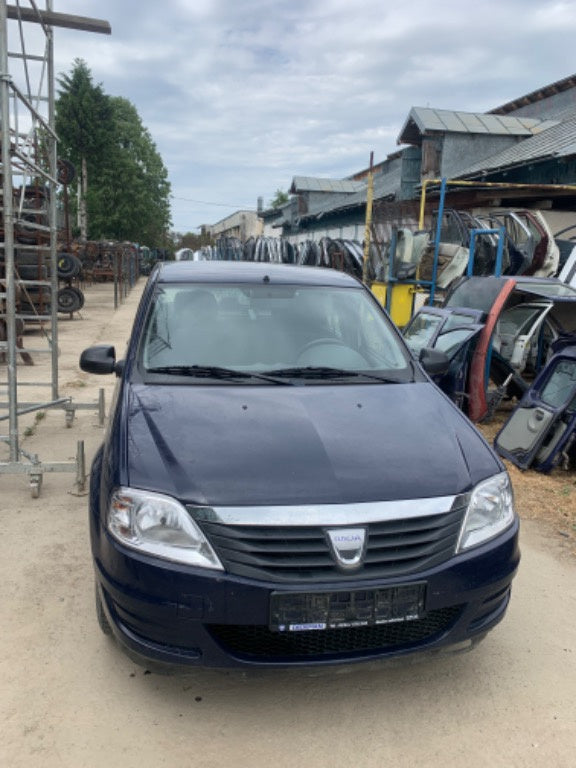 Dezmembrez Dacia logan 1,2 16valve 2011