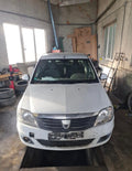 Dezmembrez Dacia Logan Facelift 2010 1.2 benzina
