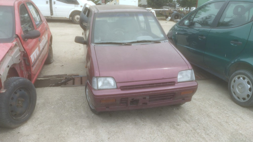Dezmembrez Daewoo Tico.