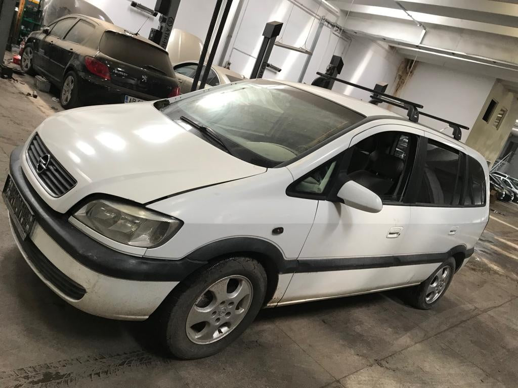 Dezmembrez / Dezmembrari Opel Zafira 2003 Microbuz 20 DTH
