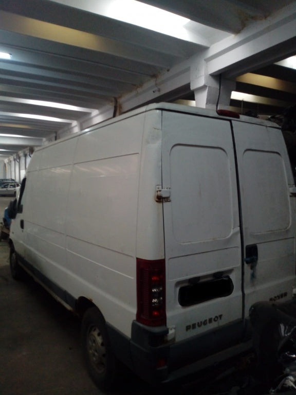 Dezmembrez / Dezmembrari Peugeot Boxer 2002 Autoutilitara 2.8 HDI