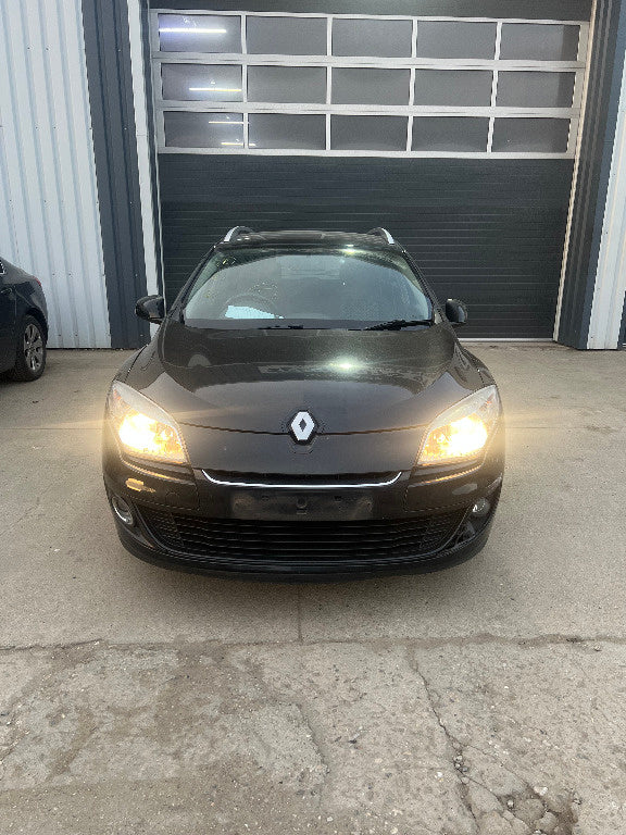Dezmembrez / Dezmembrari Renault Megane 3 2012 BREAK 1.5 dCI