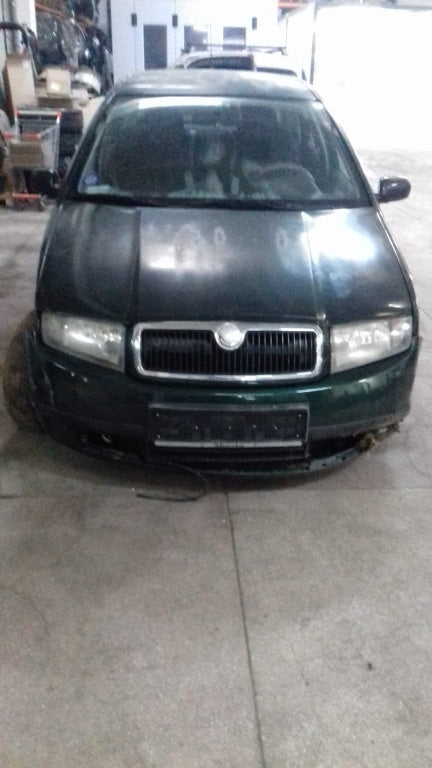 Dezmembrez / Dezmembrari Skoda Fabia 2003 LIMUZINA 1.2