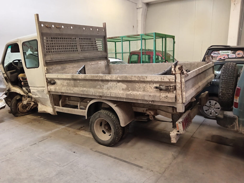 Dezmembrez / Dezmembrari Volkswagen LT 2003 BASCULANTA 2.5 TDI