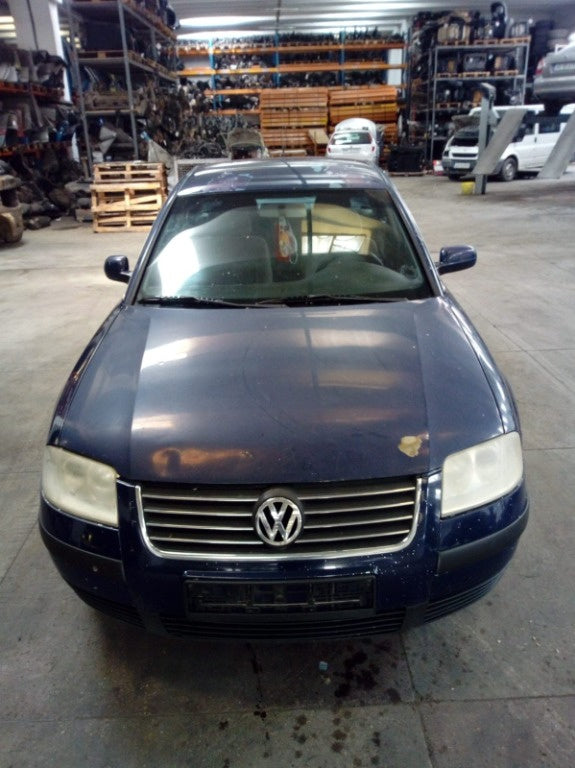 Dezmembrez / Dezmembrari Volkswagen Passat B5 2001 Berlina 1.9 tdi