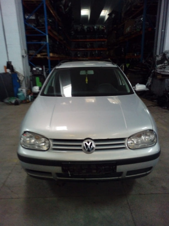 Dezmembrez / Dezmembrari VW Golf 4 2001 Break 1.9 tdi